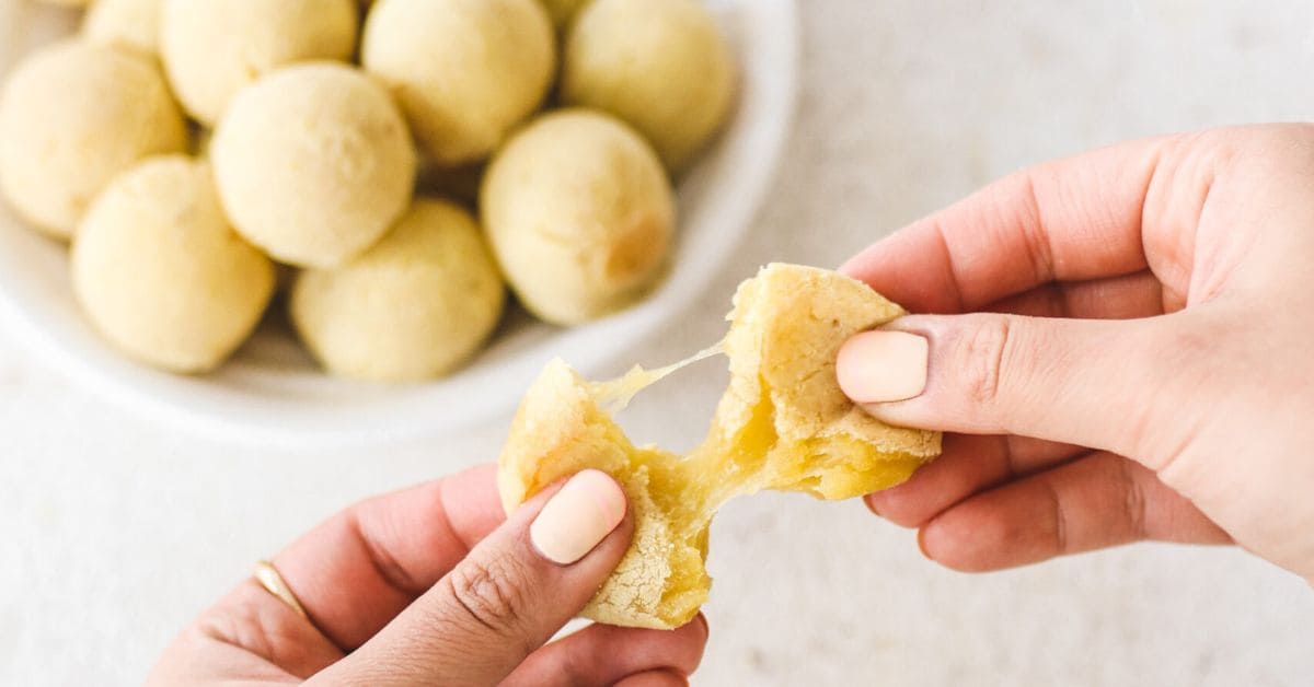 pão de queijo vegano na airfryer