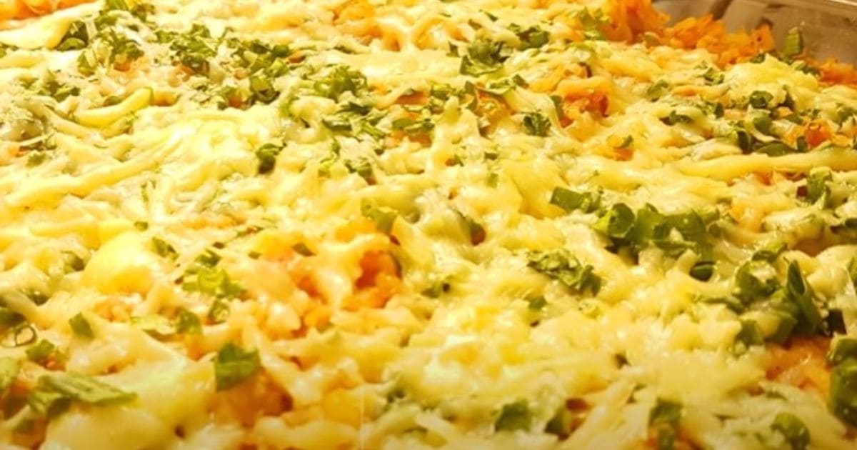 arroz de forno com frango desfiado