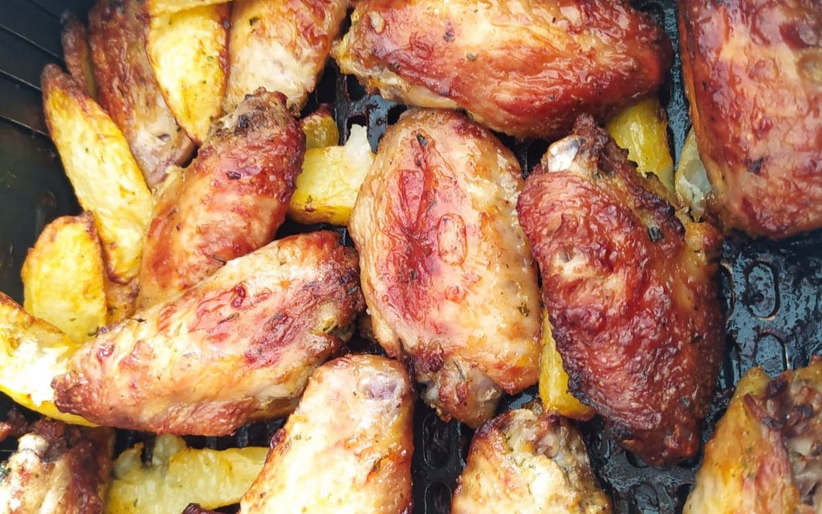 Receita de Asinha de Frango com Batata na Airfryer