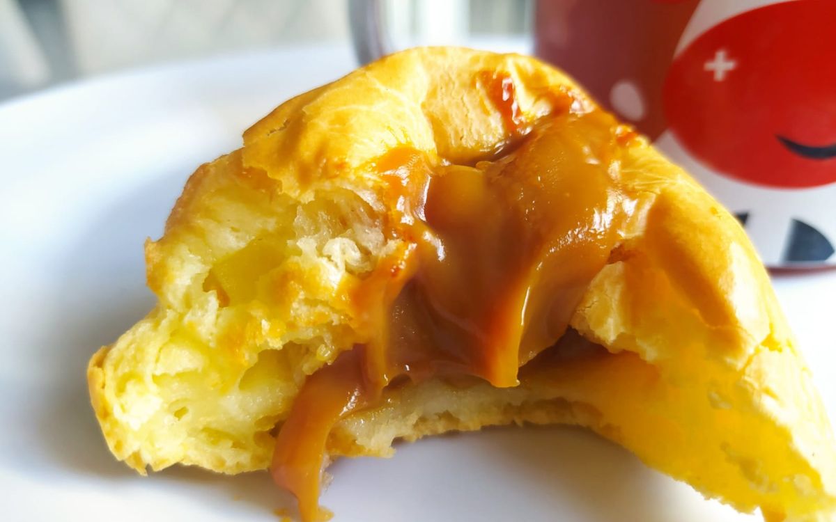 pão de queijo com doce de leite na aiirfryer