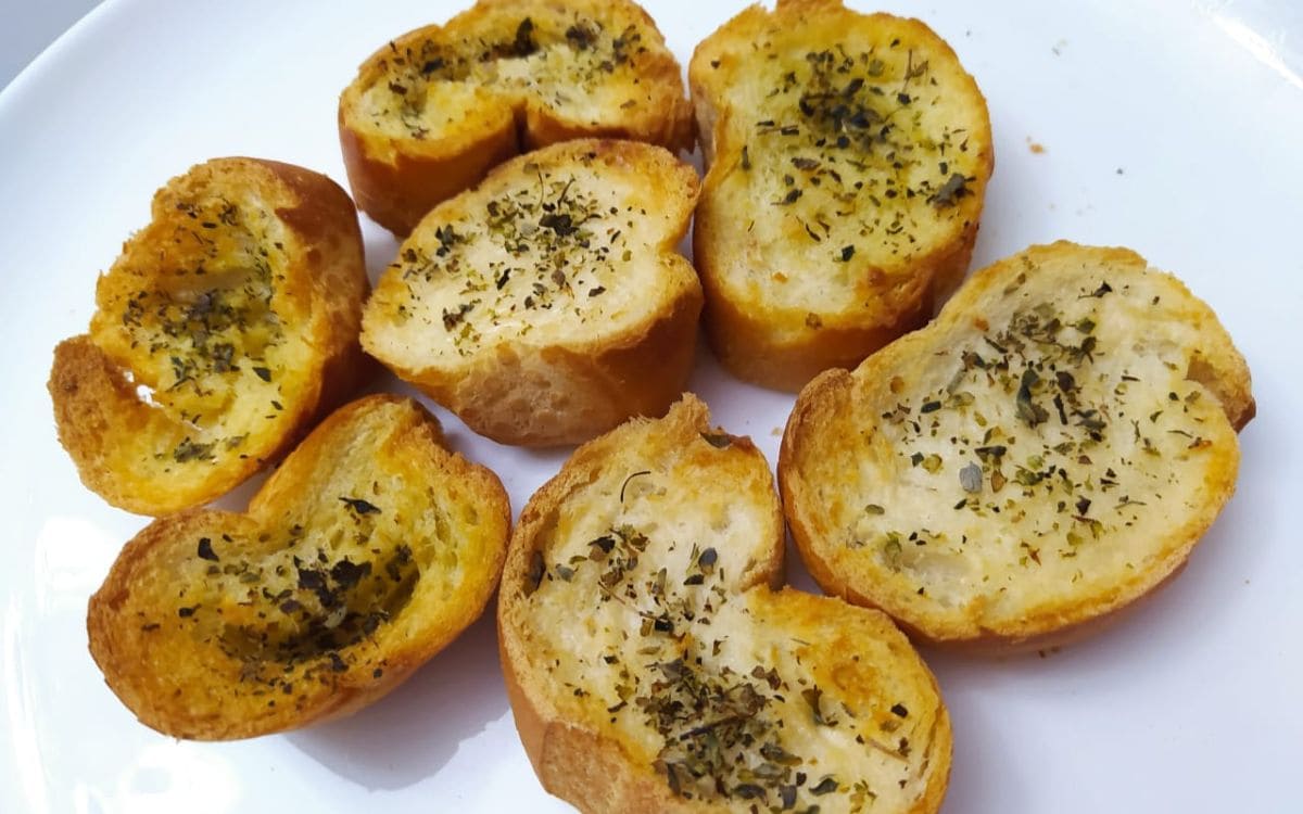 Receita de Torrada de Pão Francês na Airfryer