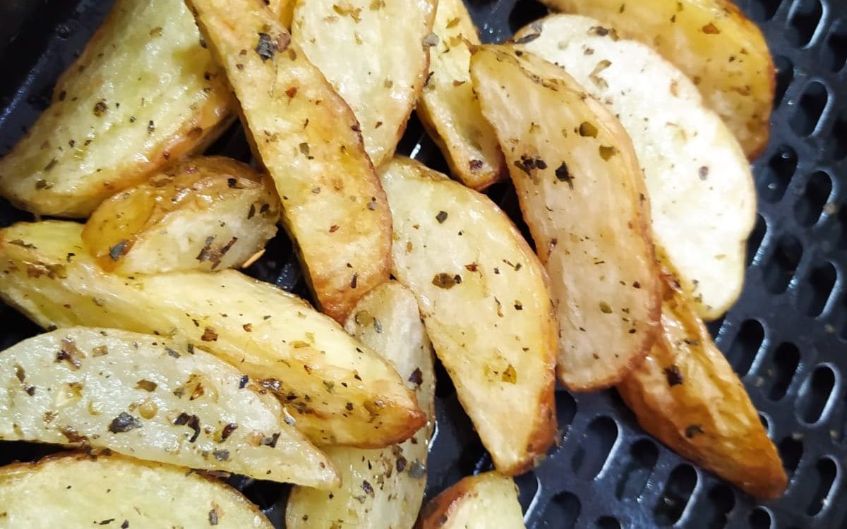 Receita de Batata com Azeite e Orégano na Airfryer