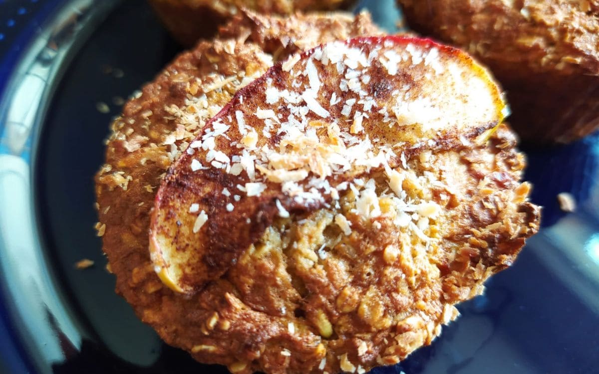 bolinho de maçã com coco na airfryer