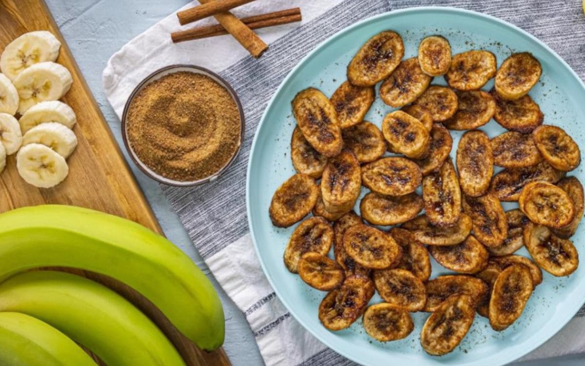 chips de banana com canela na airfryer