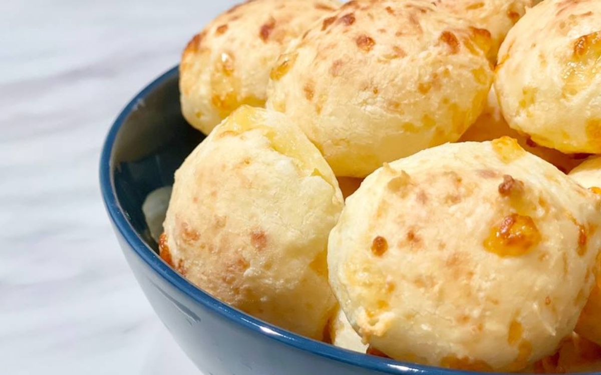 Receita de Pão de Queijo com Catupiry na Airfryer