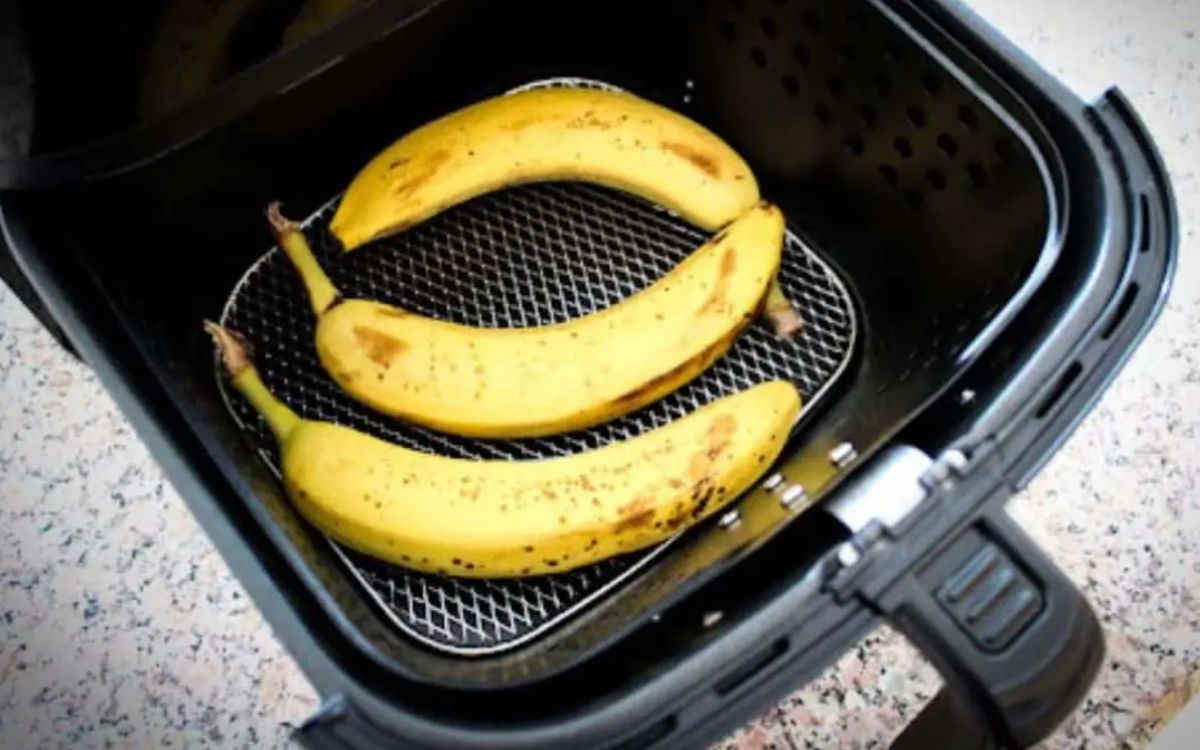 banana com casca na airfryer