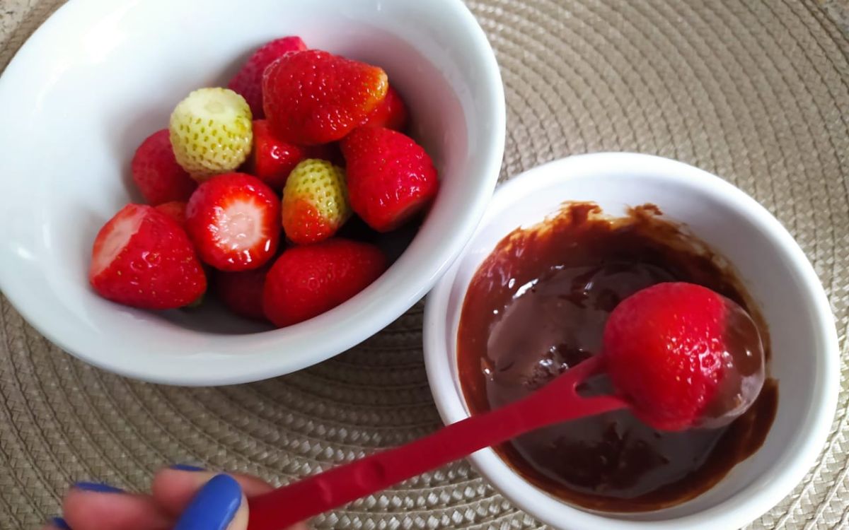 fondue de chocolate na airfryer