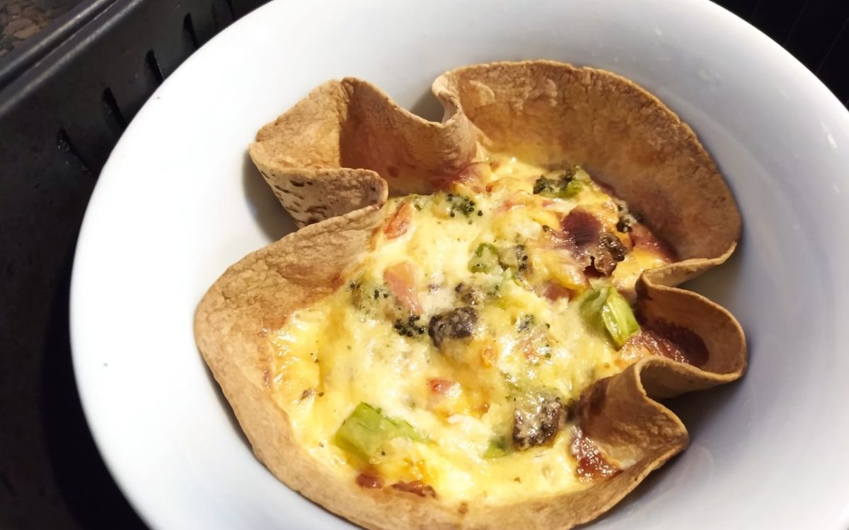 quiche de brócolis na airfryer