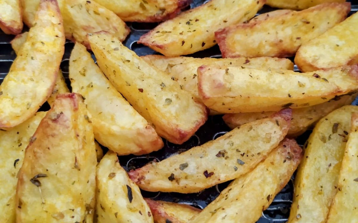 Receita de Batata Frita Caseira na Air Fryer