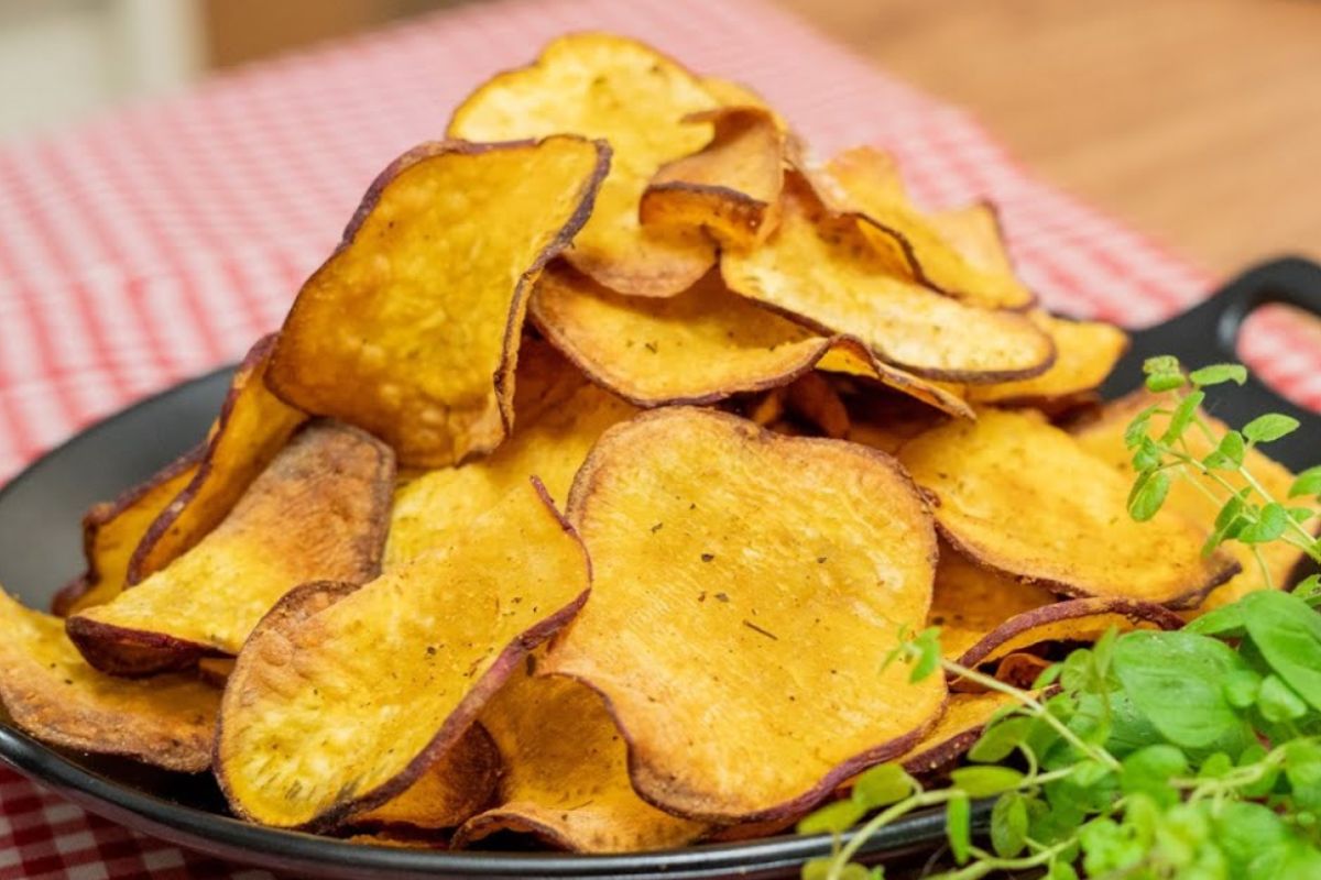 chips de batata doce crocantes na air fryer