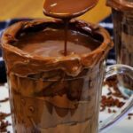 chocolate quente cremoso com nutella