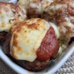 bolinho de carne com legumes a parmegiana