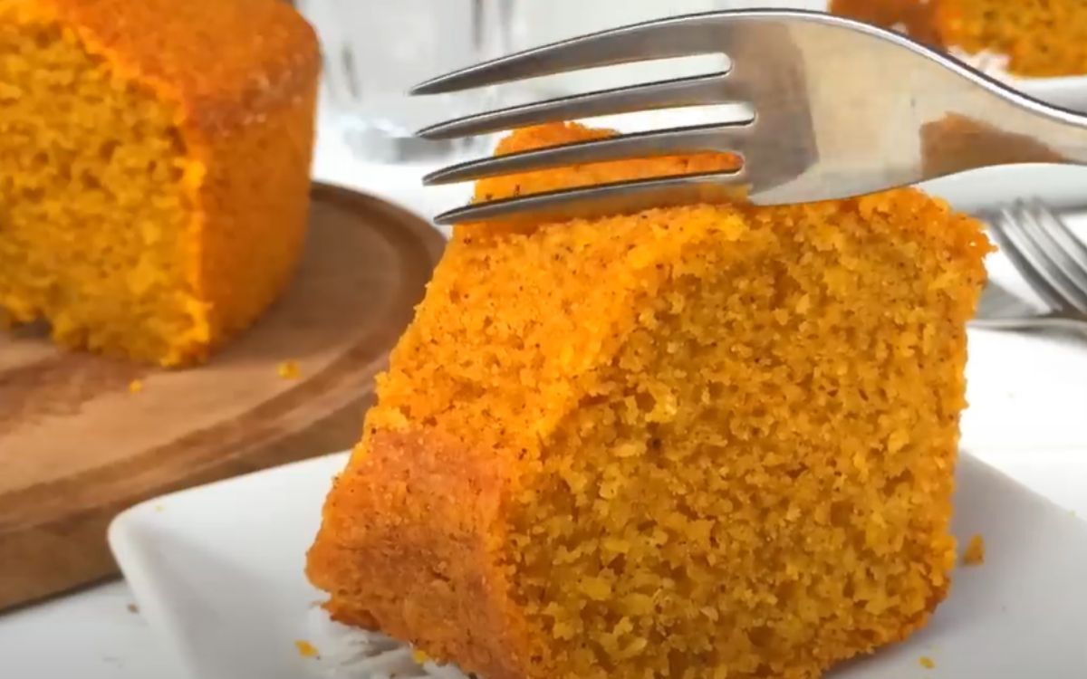 bolo de abóbora com coco de liquidificador