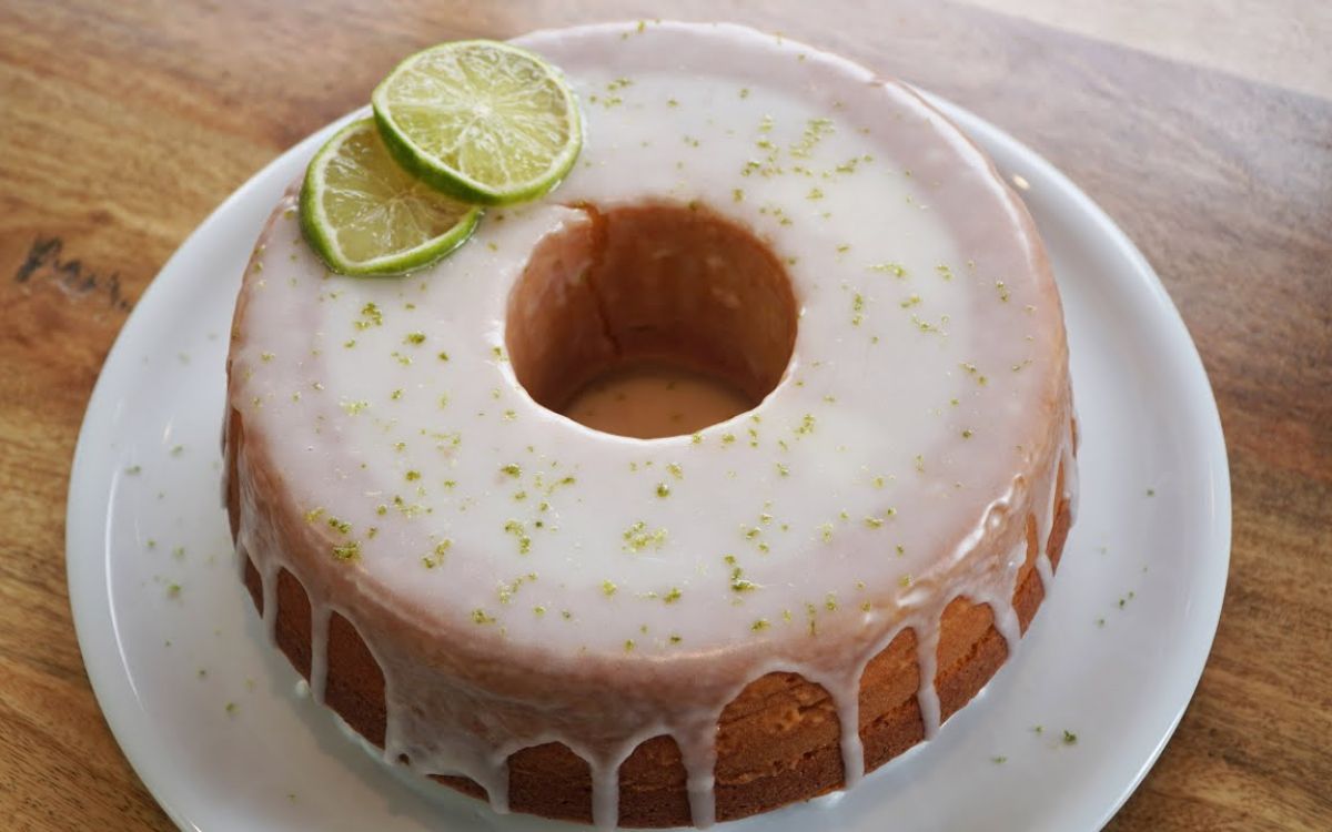 bolo de limão com iogurte