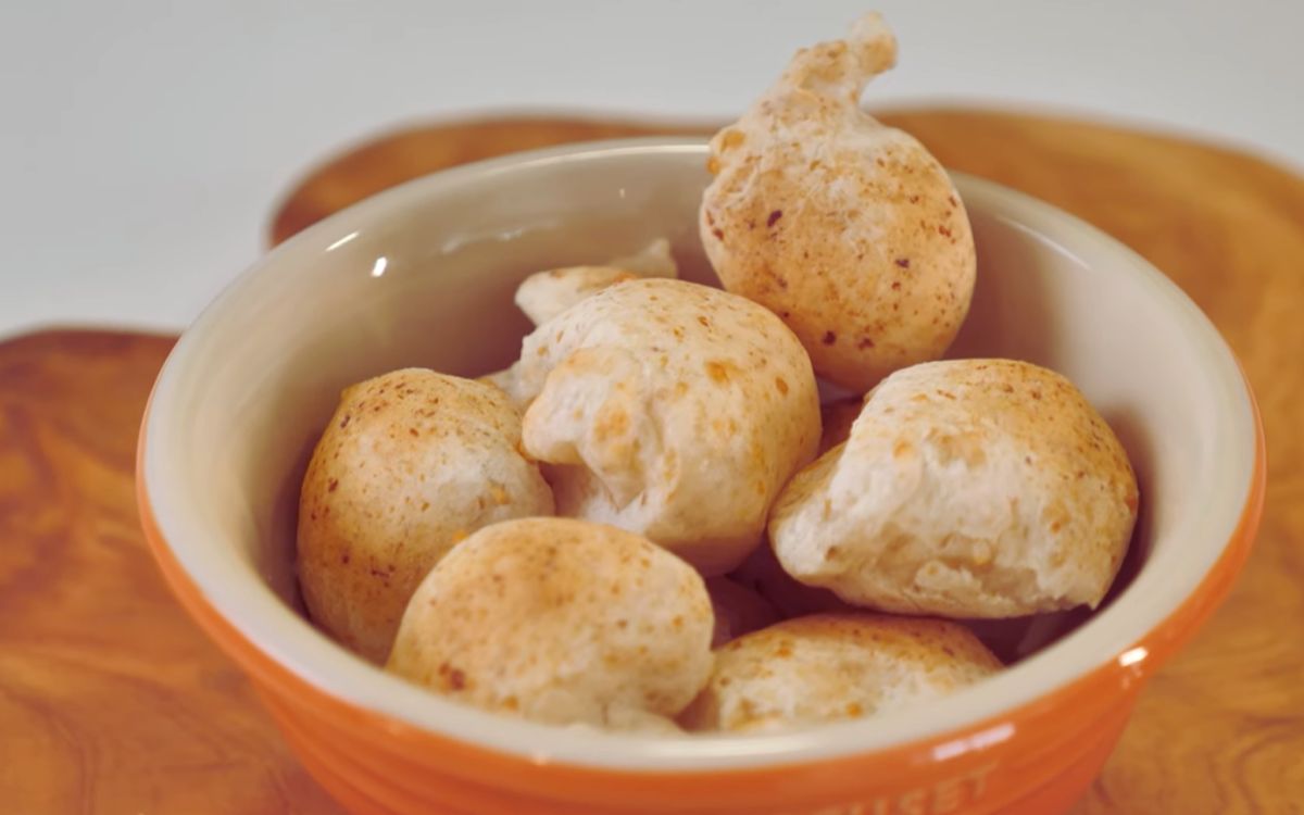 pão de queijo fit com tapioca