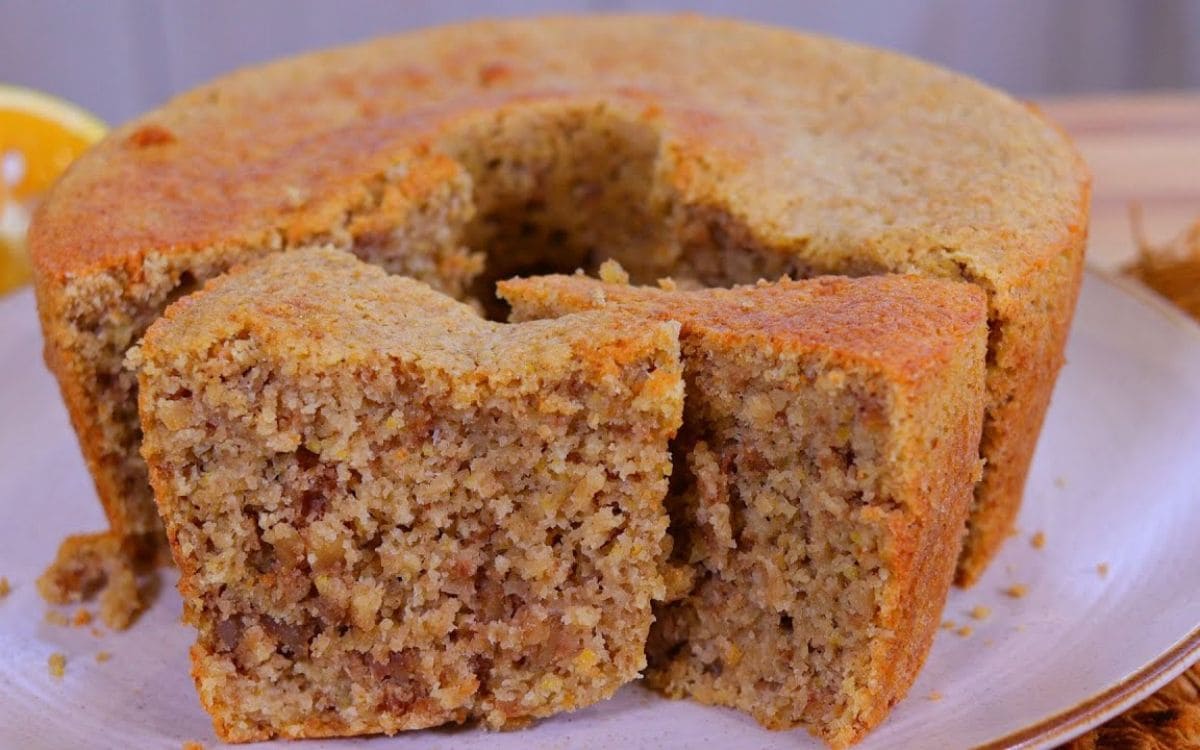 bolo de laranja com aveia e nozes