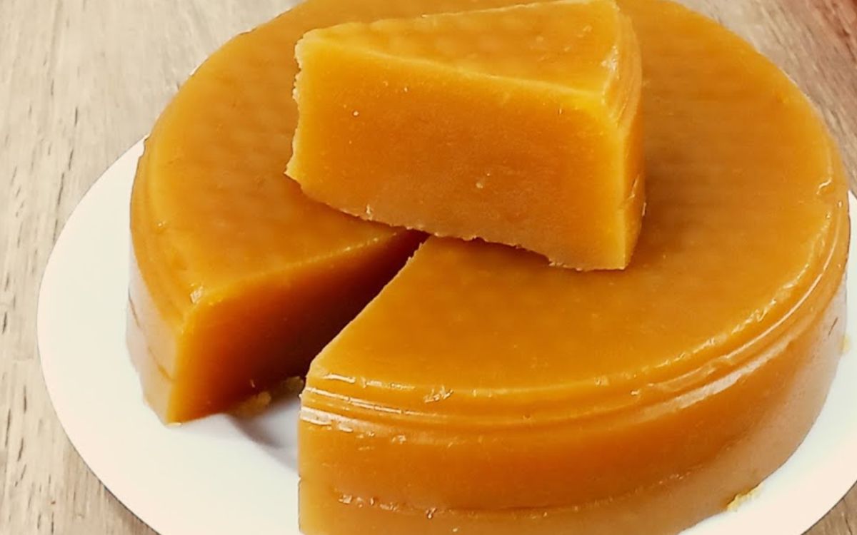 marrom glacê de batata doce