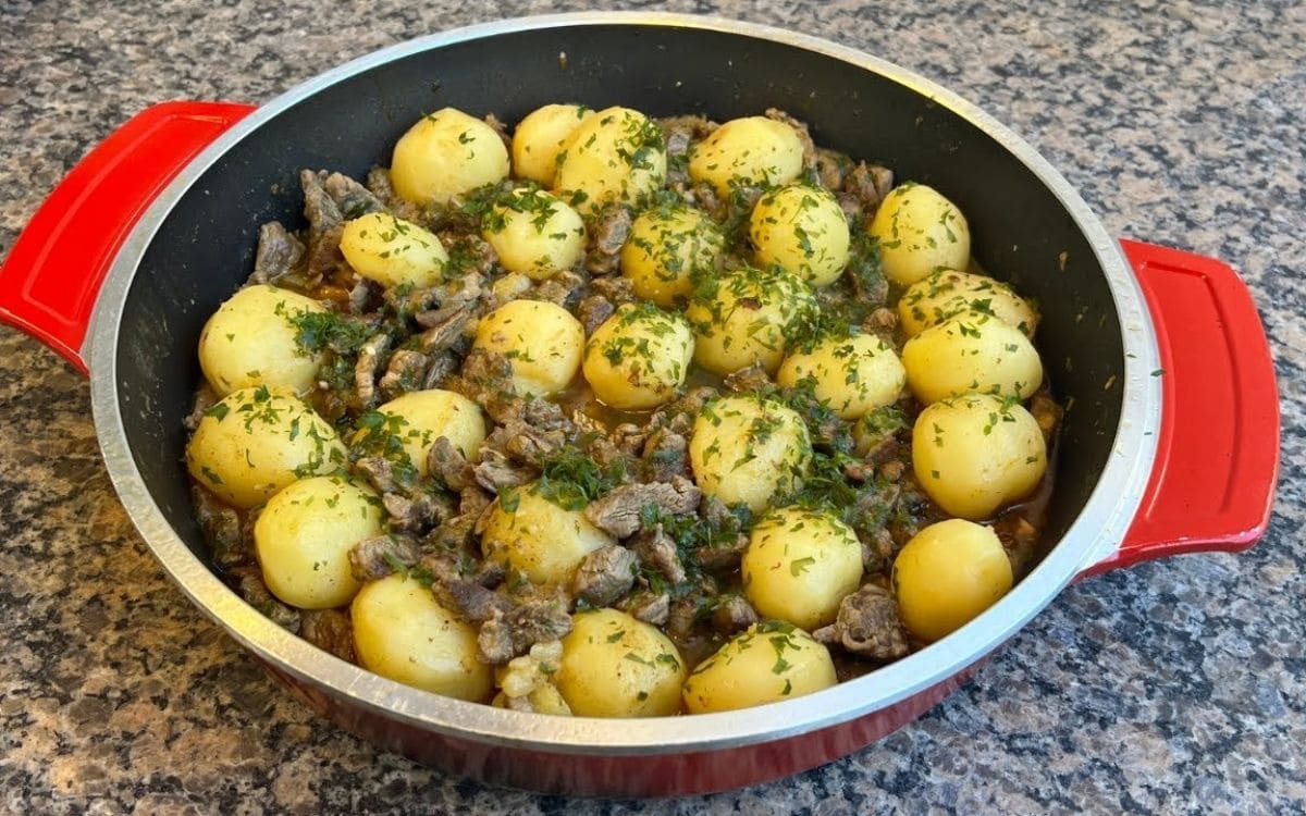 picadinho de carne com batata