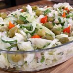 salada de repolho com pepino